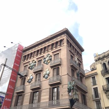 La Rambla - La Rambla Strasse Sehenswurdigkeit - Spanish Near Me - Barcelona, B La Rambla - La Rambla Strasse Sehenswurdigkeit - Spanish Near Me - Barcelona, B