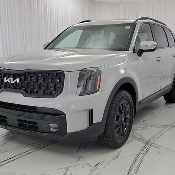 The Real Floor Horseman - a white suv - Flooring Near Me The Real Floor Horseman - a white suv - Flooring Near Me