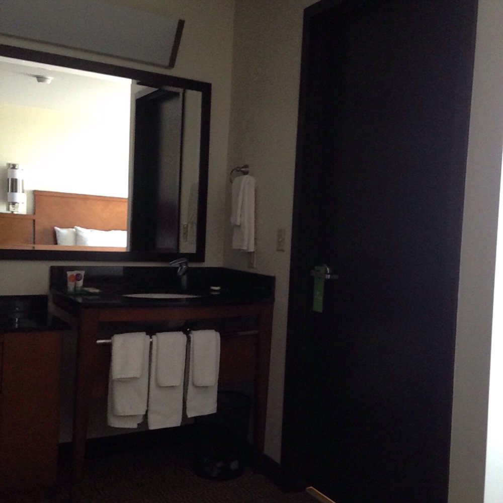 Hyatt Place Phoenix/Mesa - Vanity - Hotels Near Me - Mesa, Arizona Hyatt Place Phoenix/Mesa - Vanity - Hotels Near Me - Mesa, Arizona