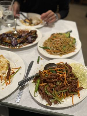 Meiwah Restaurant by null