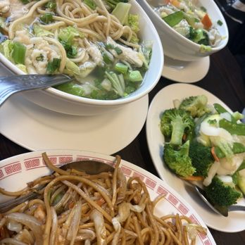 Rice Wok - Chinese Near Me - Studio City, California Rice Wok - Chinese Near Me - Studio City, California