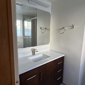 Popular Bathroom - Vanity - General Contractors Near Me - Encino, California Popular Bathroom - Vanity - General Contractors Near Me - Encino, California
