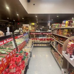 La Mexicana Super Carniceria - Clean and inviting Rose up product