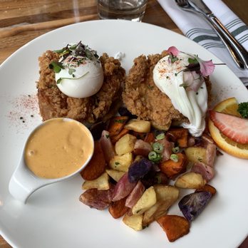 Lapisara Eatery - Breakfast & Brunch Near Me - San Francisco, California