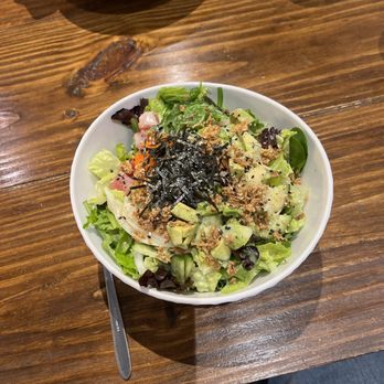 Below 40 Poke House - Sushi Bars Near Me - Carrollton, Texas
