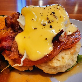 Ruby Sunshine Charlotte Southend - Eggs Blackstone Benedict - Breakfast & Brunch Near Me - Charlotte, North Carolina Ruby Sunshine Charlotte Southend - Eggs Blackstone Benedict - Breakfast & Brunch Near Me - Charlotte, North Carolina
