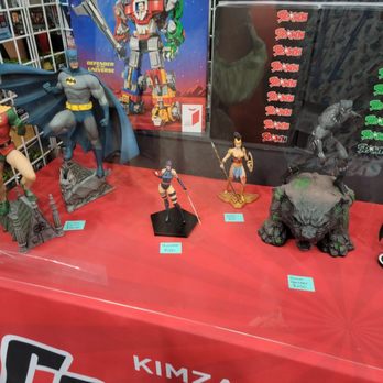 Comicpalooza - Statues - Festivals Near Me - Houston, Texas