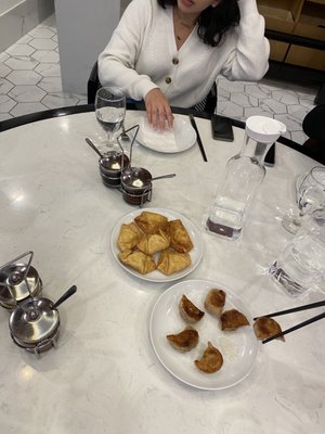 Lao Sze Chuan (Grant Park) by null