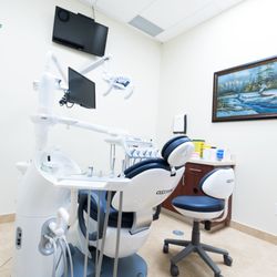 Sherman Dental Centre - Consultation Room #2