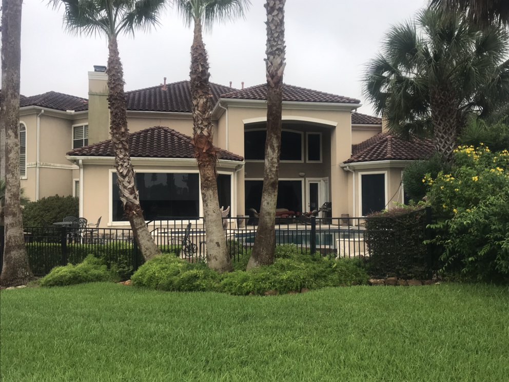 Slide of Katy Memorial Roof Cleaning & Power Washing