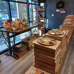 Vacaville Fruit Company - Endless variety. And shipping boxes.