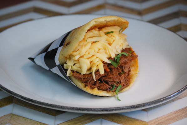Doggi's Arepa Bar by null