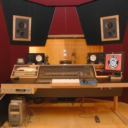 Steven Glaze - Tone Freq Studios - Older picture of the control room