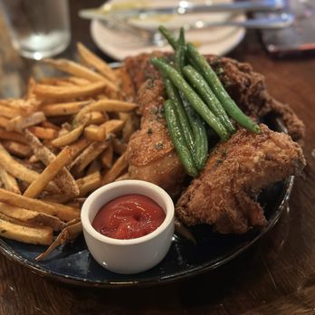 Alqueria Farmhouse Kitchen - Southern Fried chicken - New American Near Me - Columbus, Ohio Alqueria Farmhouse Kitchen - Southern Fried chicken - New American Near Me - Columbus, Ohio
