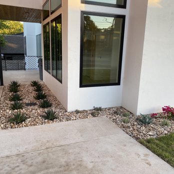 Sanchez Irrigation & Landscaping - Finished landscape beds - Landscaping Near Me Sanchez Irrigation & Landscaping - Finished landscape beds - Landscaping Near Me