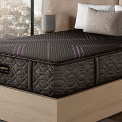 Cardi's Mattresses