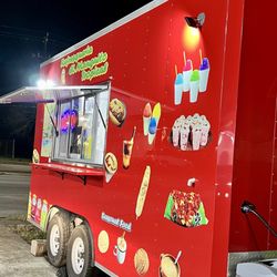 Refresqueria El Manguito Tropical - Food trailer