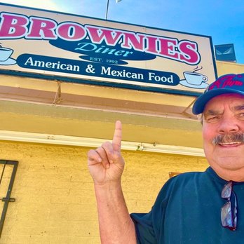 Brownie's Diner - Diners Near Me - Brawley, California