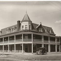 Sparky's Pub & Grill