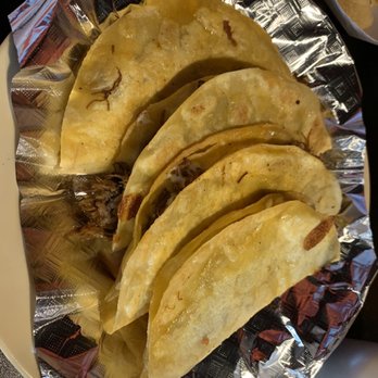 La Chismosa Mariscos - Tacos Near Me - Lafayette, Louisiana