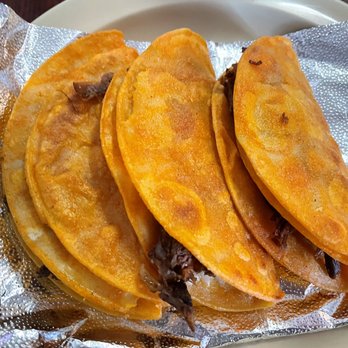 Birrieria Barragan - Quesatacos - Mexican Near Me - Maywood, California