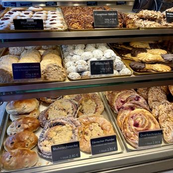 Bäckerei Hinkel - Display - Bakeries Near Me - Dusseldorf, NW Bäckerei Hinkel - Display - Bakeries Near Me - Dusseldorf, NW
