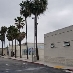 Marian Bergeson Aquatics Center - Front