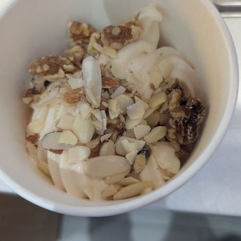 Red Mango - Peanut butter froyo with walnut and almond topping. - Ice Cream & Frozen Yogurt Near Me - New Hyde Park, New York Red Mango - Peanut butter froyo with walnut and almond topping. - Ice Cream & Frozen Yogurt Near Me - New Hyde Park, New York