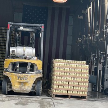 Elevation Beer Co - Breweries Near Me - Poncha Springs, Colorado
