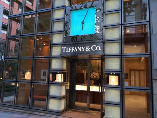 yoshinob ビアス　六本木ヒルズ限定デザイン decora tokyo catalog】 . 軽やかさとボールド感の共存。 薄さ