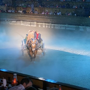 Dolly Parton's Stampede - Performing Arts Near Me - Pigeon Forge, Tennessee