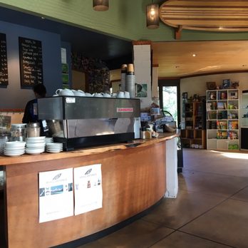 Hot Waves Cafe - Coffee & Tea Near Me - Waikato, WKO