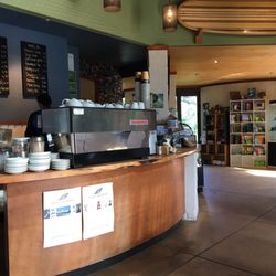 Hot Waves Cafe