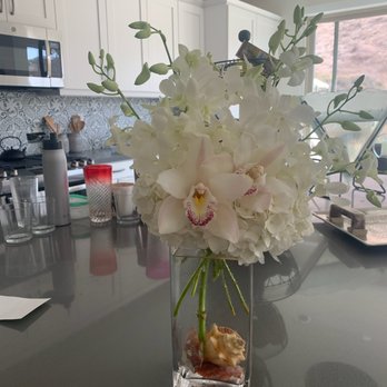 McCool Flowers - Florists Near Me - Laguna Niguel, California