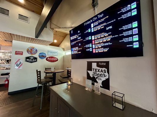 Finley's Round Rock by null