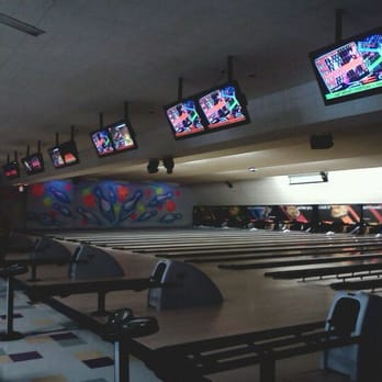 AMF University Lanes - Bowling Near Me - Charlotte, North Carolina