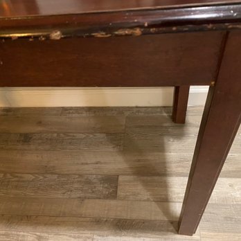 Econo Lodge Inn & Suites - Every piece of furniture was scratched up - Hotels Near Me - Middletown, Virginia