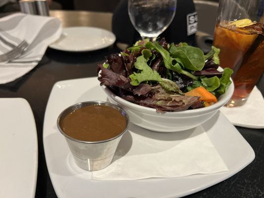 Iron & Oak Restaurant and Bar by null