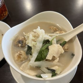Lil Thai Place - Thom Kai Gai soup - Thai Near Me - Jacksonville, Florida Lil Thai Place - Thom Kai Gai soup - Thai Near Me - Jacksonville, Florida