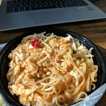 Thai Curry Simple - Chicken pad Thai in take out container - Thai Near Me - Seattle, Washington Thai Curry Simple - Chicken pad Thai in take out container - Thai Near Me - Seattle, Washington