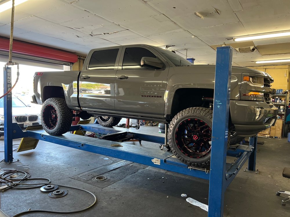 CHAMPION TIRES Updated July 2024 68400 Ramon Rd, Cathedral City, California Tires Phone