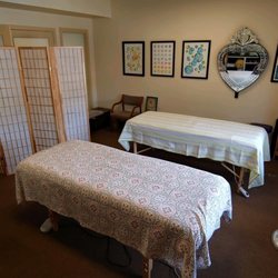 ZenPaso - The massage room is roomy and inviting