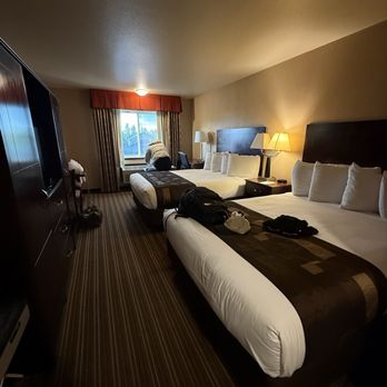 Yellowstone West Gate Hotel - Hotels Near Me - West Yellowstone, Montana Yellowstone West Gate Hotel - Hotels Near Me - West Yellowstone, Montana
