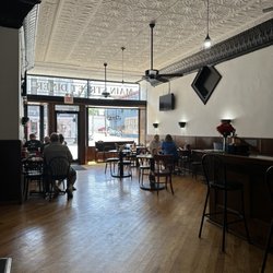 Main Street Diner - Front dining area
