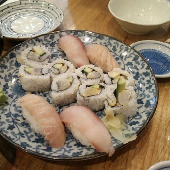 Yagoto Sushi Dining - Chopped scallop roll, hamachi nigiri, and toro nigiri - Sushi Bars Near Me - Vancouver, British Columbia Yagoto Sushi Dining - Chopped scallop roll, hamachi nigiri, and toro nigiri - Sushi Bars Near Me - Vancouver, British Columbia