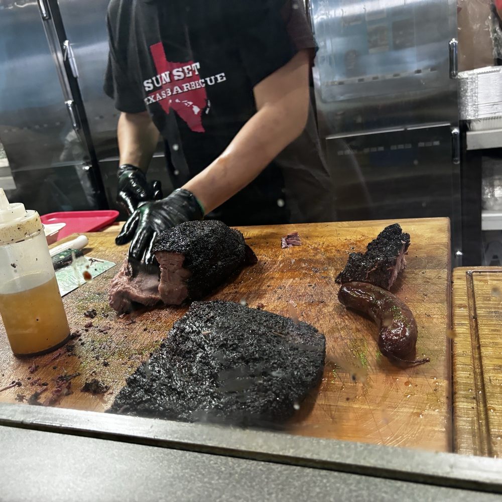 Sunset Texas Barbecue - Meats are cut and weighed - Barbeque Near Me - Honolulu, Hawaii Sunset Texas Barbecue - Meats are cut and weighed - Barbeque Near Me - Honolulu, Hawaii