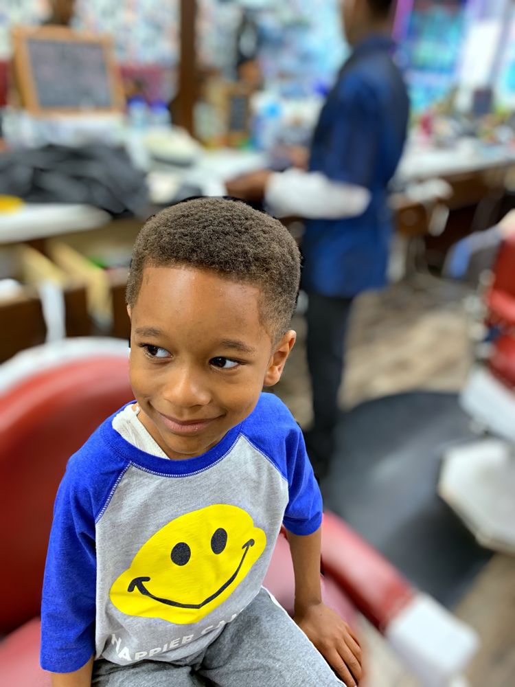 THE BLADE BARBER SHOP 100 Photos & 142 Reviews 4722 Lankershim Blvd