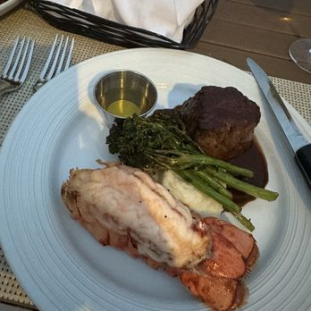 View - Seafood Near Me - Oakdale, New York