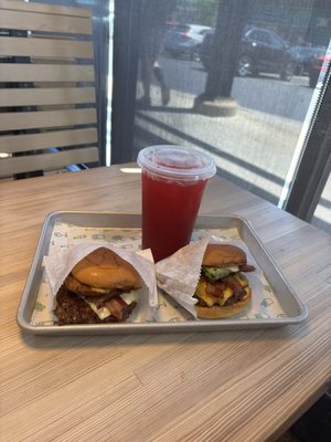 Shake Shack Ann Arbor by null