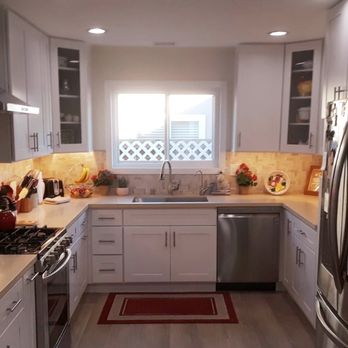 Master in Design - My beautiful kitchen - General Contractors Near Me - Tarzana, California